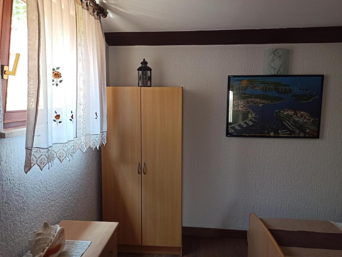 Adria Apartments PUY Exterior foto